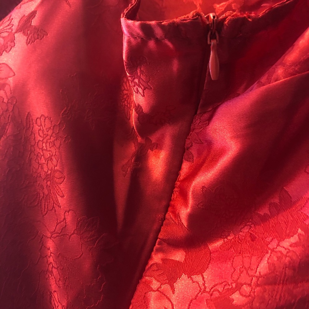 Red tie shoulder mini dress - Picture 9 of 9